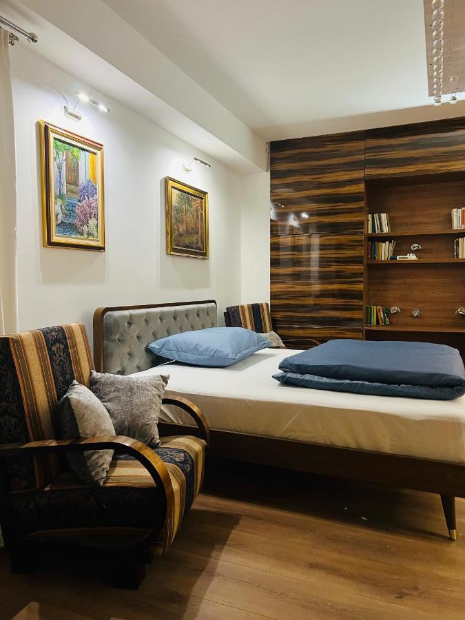 Business Box Apartment Bratislava Exterior photo